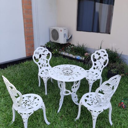 JUEGO DE JARDIN DE HIERRO ROSITA