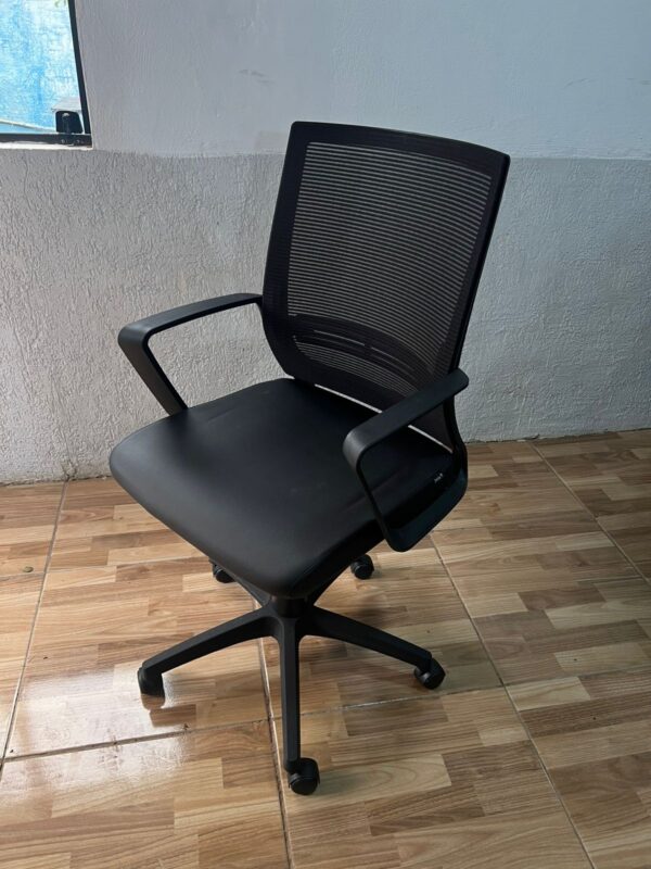 SILLA GIRATORIA TELA MESH (973) 100K ECO