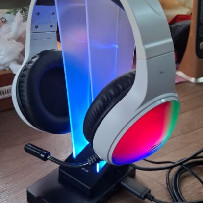 SOPORTE PARA AURICULAR XTRIKE ME HT-09