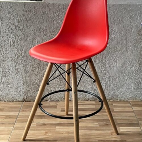 BUTACA ALTA EAMES ROJO