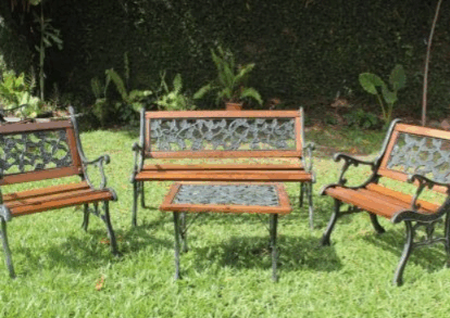 JUEGO DE JARDIN PALMERA HIERRO Y MADERA